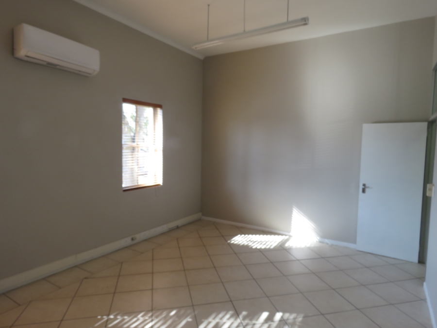 To Let commercial Property for Rent in Audas Estate Western Cape